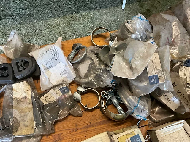 Lot mercedes onderdelen - afbeelding 110 van  115