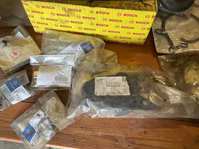 Lot mercedes onderdelen - afbeelding 115 van  115