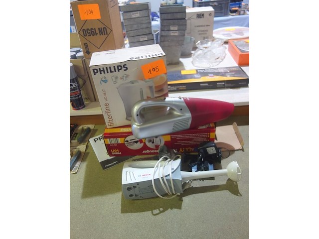 Lot met 3 electrische huishoudtoestellen - afbeelding 1 van  1