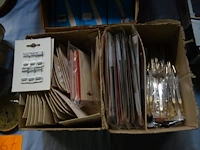 Lot met verzorgingssetjes - afbeelding 2 van  4