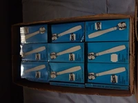 Lot met verzorgingssetjes - afbeelding 4 van  4