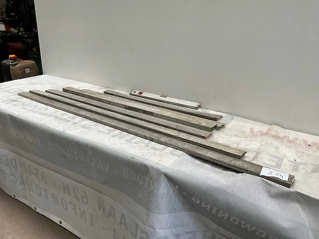 Lot metalen profielen – diverse lengtes - afbeelding 1 van  2