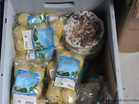 Lot mezenbollen - afbeelding 2 van  2