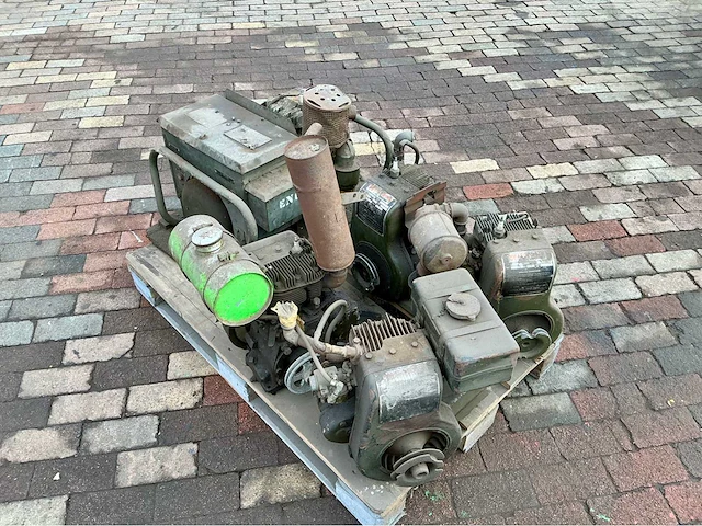 Lot motors - afbeelding 5 van  5