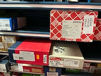 Lot ontstekingsonderdelen - afbeelding 9 van  16