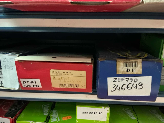 Lot ontstekingsonderdelen - afbeelding 12 van  16