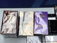 Lot parfum - afbeelding 2 van  3