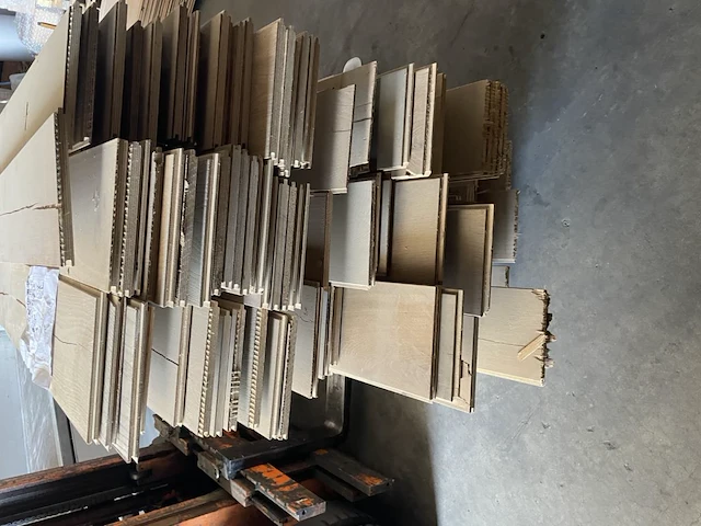 Lot parket - afbeelding 3 van  5