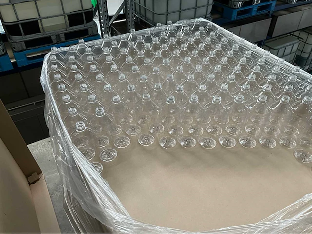 Lot plastieken flessen 1000ml transparant (4000x) - afbeelding 5 van  5