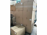 Lot plastieken flessen 500ml wit (3000x) - afbeelding 1 van  5