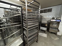 Lot plateau-karren - afbeelding 2 van  5