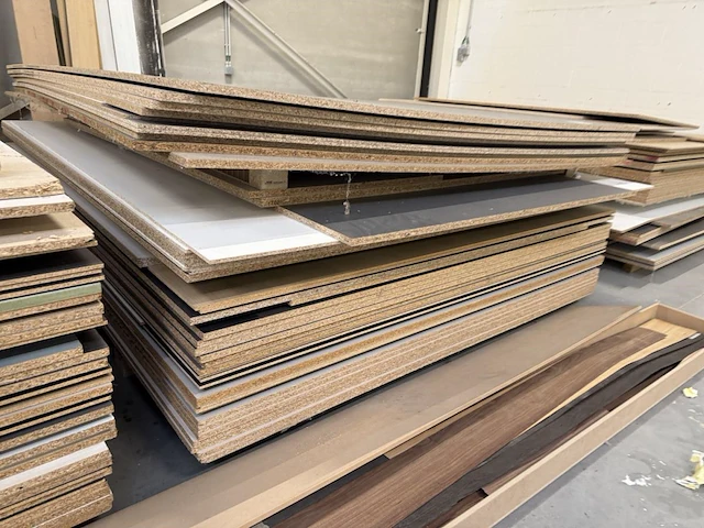 Lot platen, betonplex, vezelplaten etc - afbeelding 4 van  9
