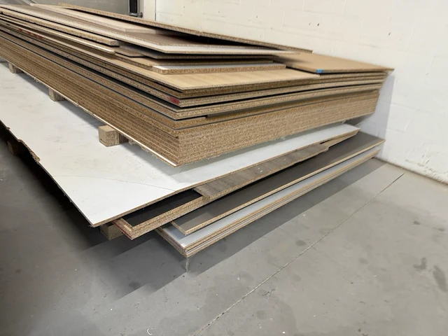 Lot platen, betonplex, vezelplaten etc - afbeelding 6 van  9