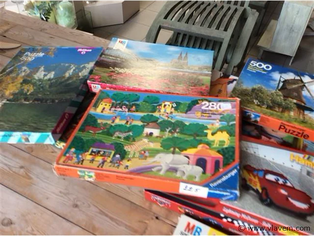 Lot puzzels - afbeelding 2 van  4