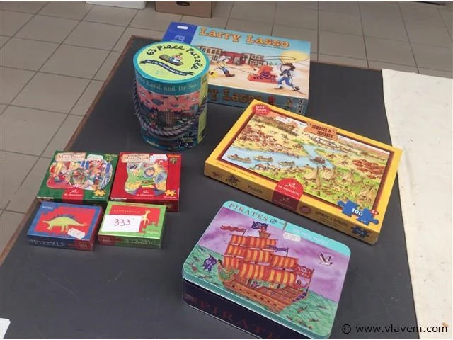 Lot puzzels - afbeelding 1 van  3