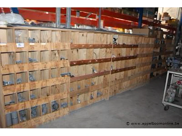 Lot pvc koppelstukken - afbeelding 1 van  5