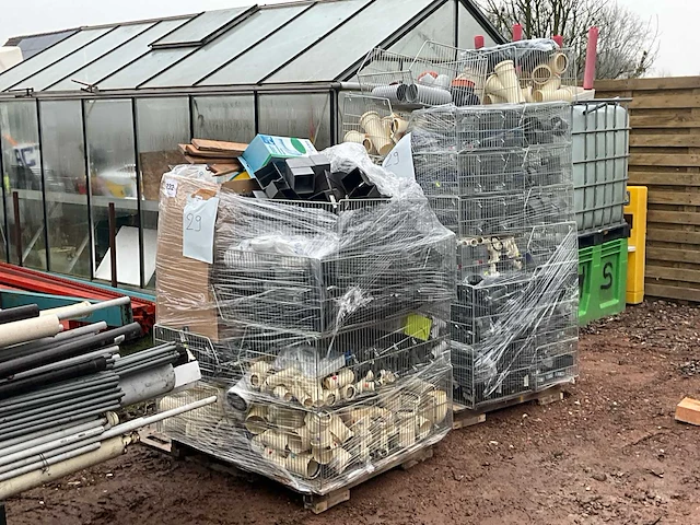 Lot pvc onderdelen - afbeelding 3 van  12