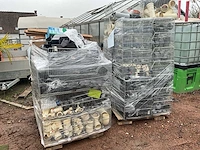 Lot pvc onderdelen - afbeelding 1 van  12