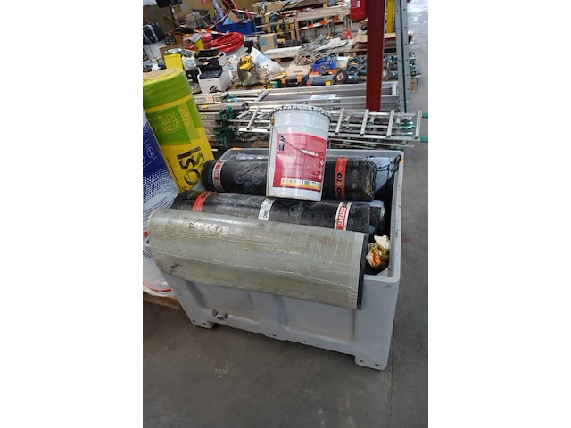 Lot roofing - afbeelding 2 van  2