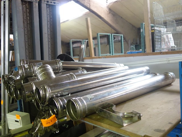 Lot rookafvoerbuizen inox (enkelwandig) + accessoires - afbeelding 3 van  3