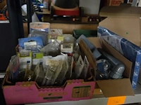 Lot sanitair - afbeelding 3 van  3
