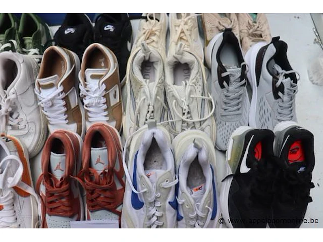 Lot schoenen - afbeelding 3 van  4