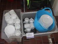 Lot servies - afbeelding 1 van  1