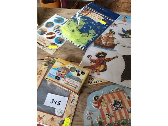Lot sharky ed - afbeelding 3 van  3