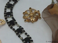 Lot sieraden volgens foto - afbeelding 5 van  7