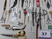Lot siervoorwerpen - afbeelding 4 van  4