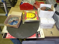 Lot slijpschijven (+/- 100 stuks) - afbeelding 1 van  2