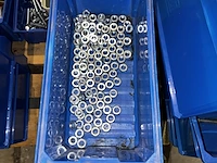 Lot sorteerbakken met inhoud - afbeelding 10 van  17