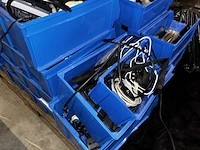 Lot sorteerbakken met inhoud - afbeelding 16 van  17