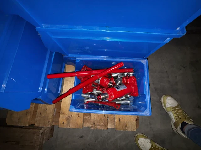 Lot sorteerbakken met inhoud - afbeelding 3 van  17