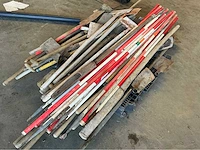 Lot spades, schoppen, schuppen,jalons, schoppen, schuppen - afbeelding 4 van  5