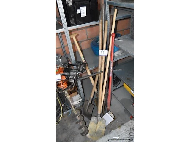 Lot spades - afbeelding 1 van  1