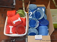 Lot speelgoed - afbeelding 1 van  1