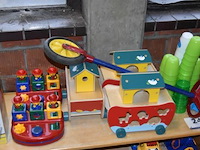 Lot speelgoed - afbeelding 4 van  4