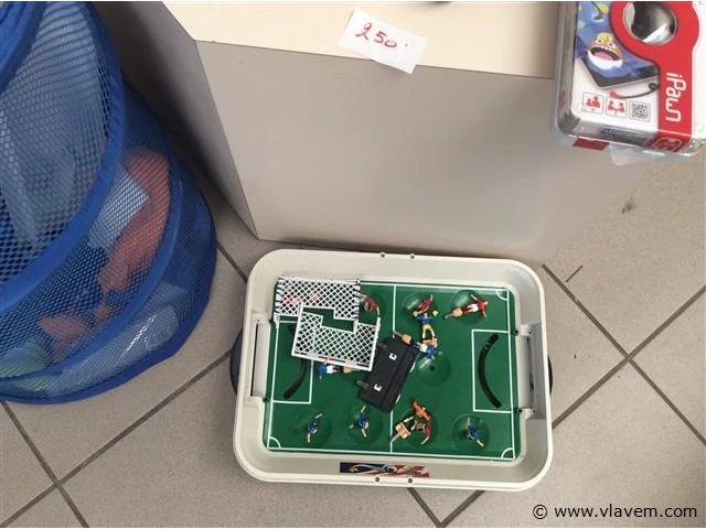 Lot speelgoed - afbeelding 4 van  4