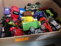 Lot speelgoedauto's - afbeelding 1 van  1