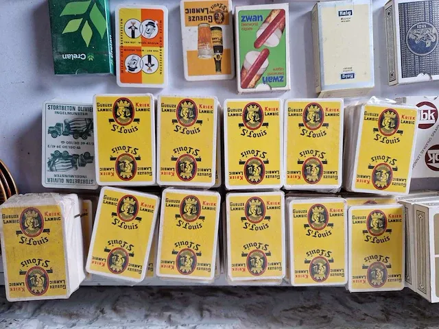 Lot speelkaarten - afbeelding 3 van  7