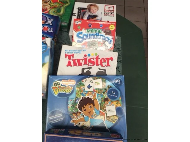 Lot spellen - afbeelding 3 van  3