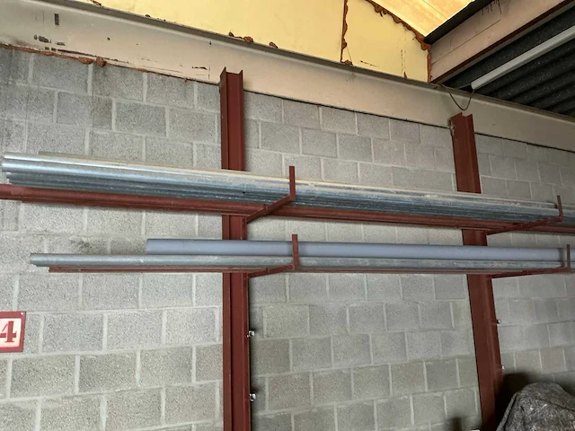 Lot stalen buizen sanitair. - afbeelding 3 van  4