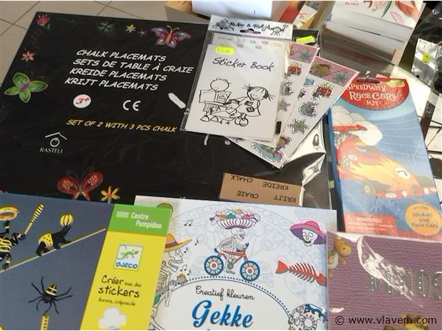 Lot stickers divers - afbeelding 2 van  3