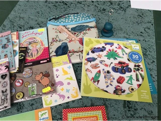 Lot stickers - afbeelding 3 van  3
