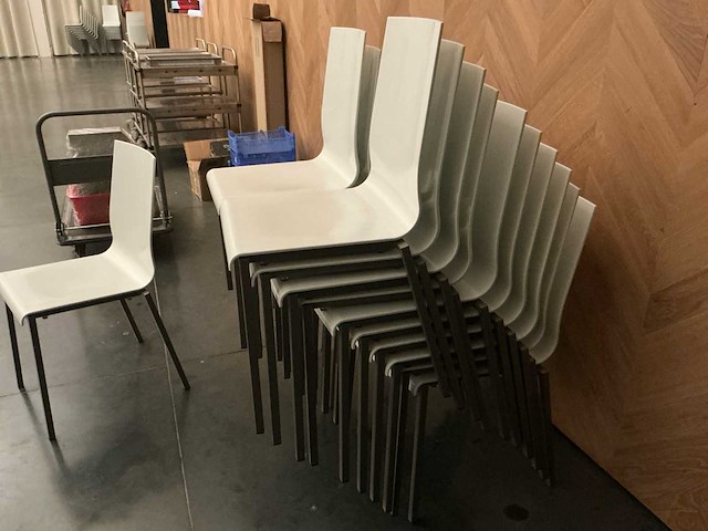 Lot stoelen - afbeelding 2 van  4