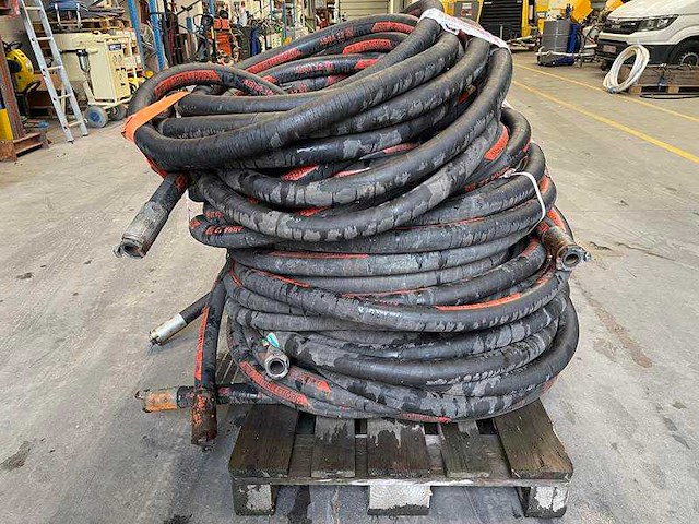 Lot straalslangen met koppelingen - afbeelding 4 van  11