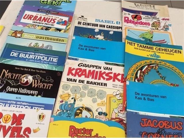 Lot strips divers - afbeelding 2 van  3