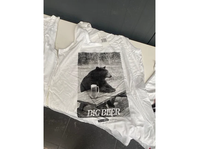Lot t-shirts - frenck kick - plm 41 stuks - verschillende maten - marcel-model - verschillende prints - afbeelding 3 van  4