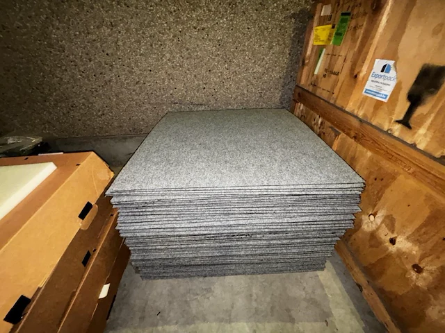 Lot tapijttegels - afbeelding 1 van  3